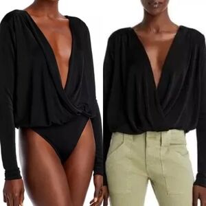 ❤️Banana Republic Draped Black Wrap Bodysuit☆